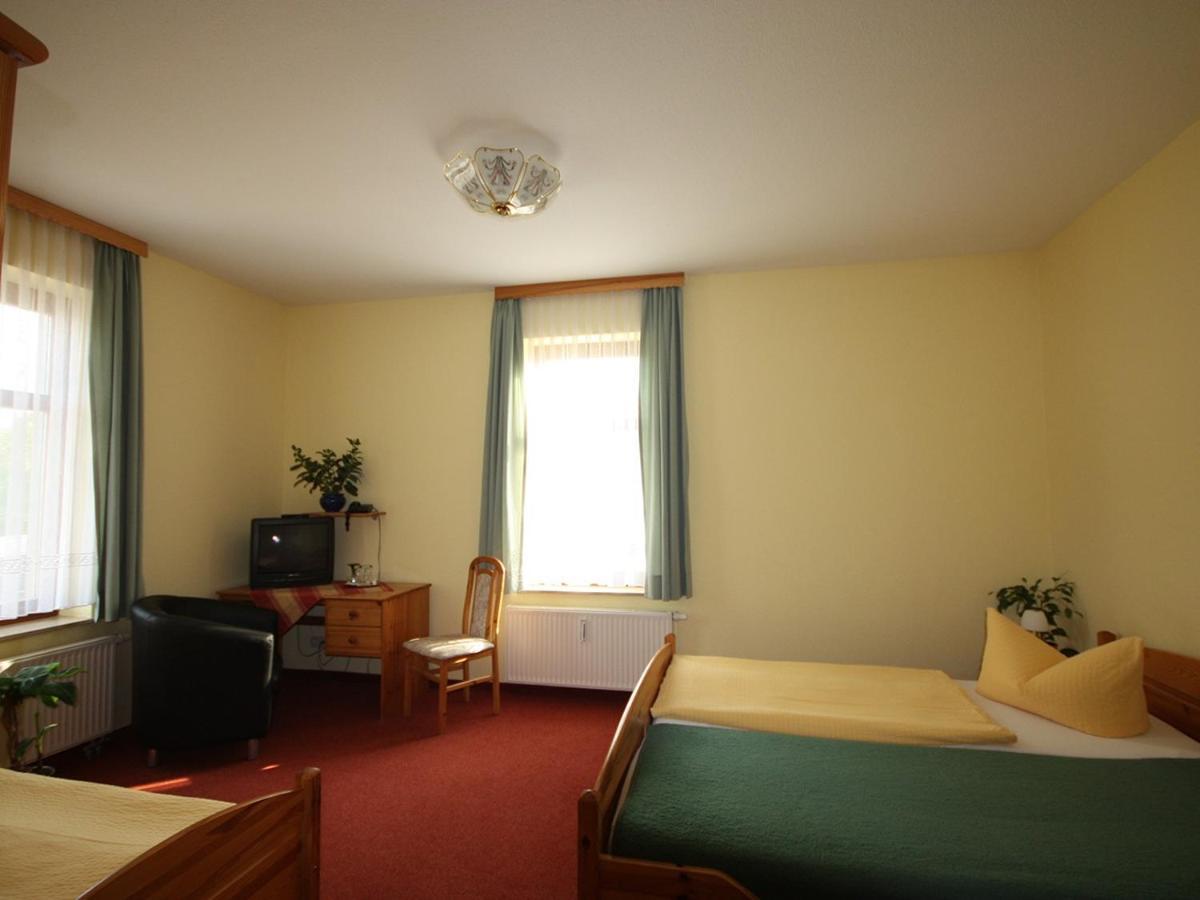 Pension Schmiedeschaenke Dresden Kamer foto